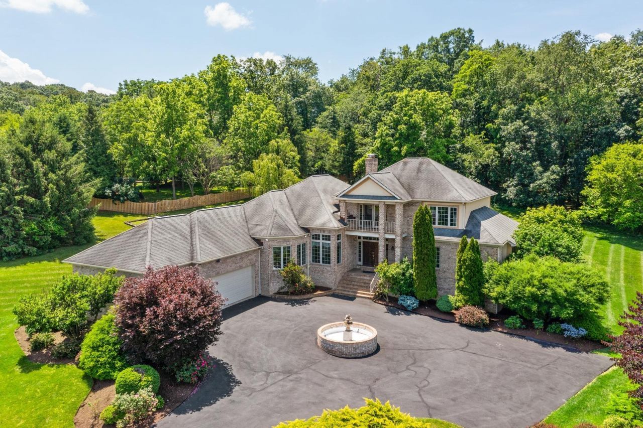 3417 Lake Pointe Dr, Rockingham, VA 22801 Main Photo