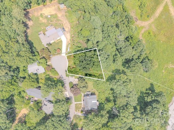 99999 Westchester Drive, Asheville, NC 28803