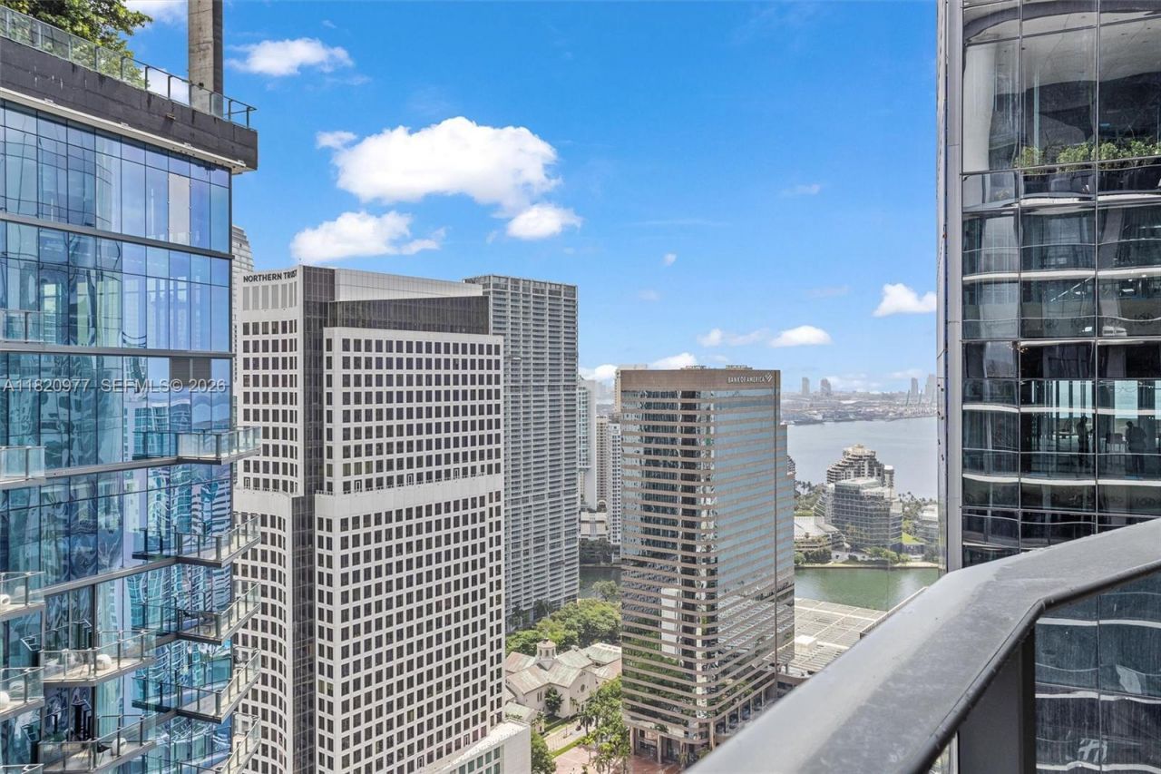 801 S Miami Ave, Unit 4205, Miami, FL 33130 Photo