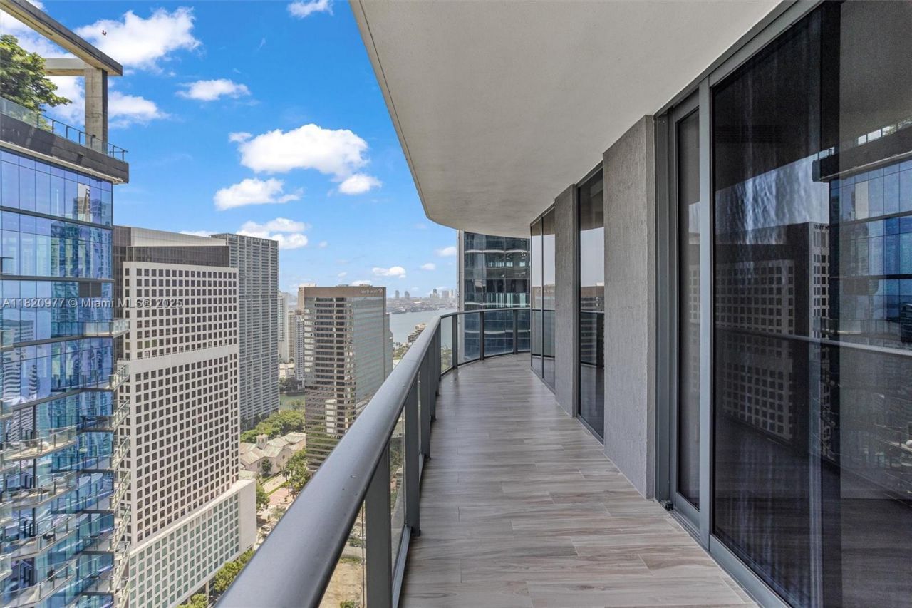 801 S Miami Ave, Unit 4205, Miami, FL 33130 Photo