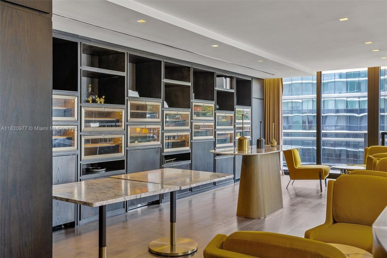 801 S Miami Ave, Unit 4205, Miami, FL 33130 Photo