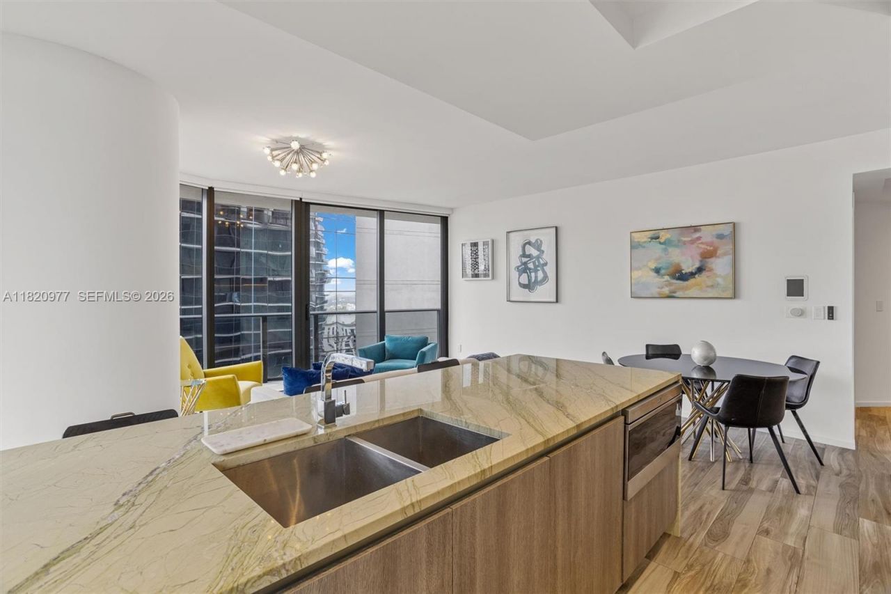 801 S Miami Ave, Unit 4205, Miami, FL 33130 Photo