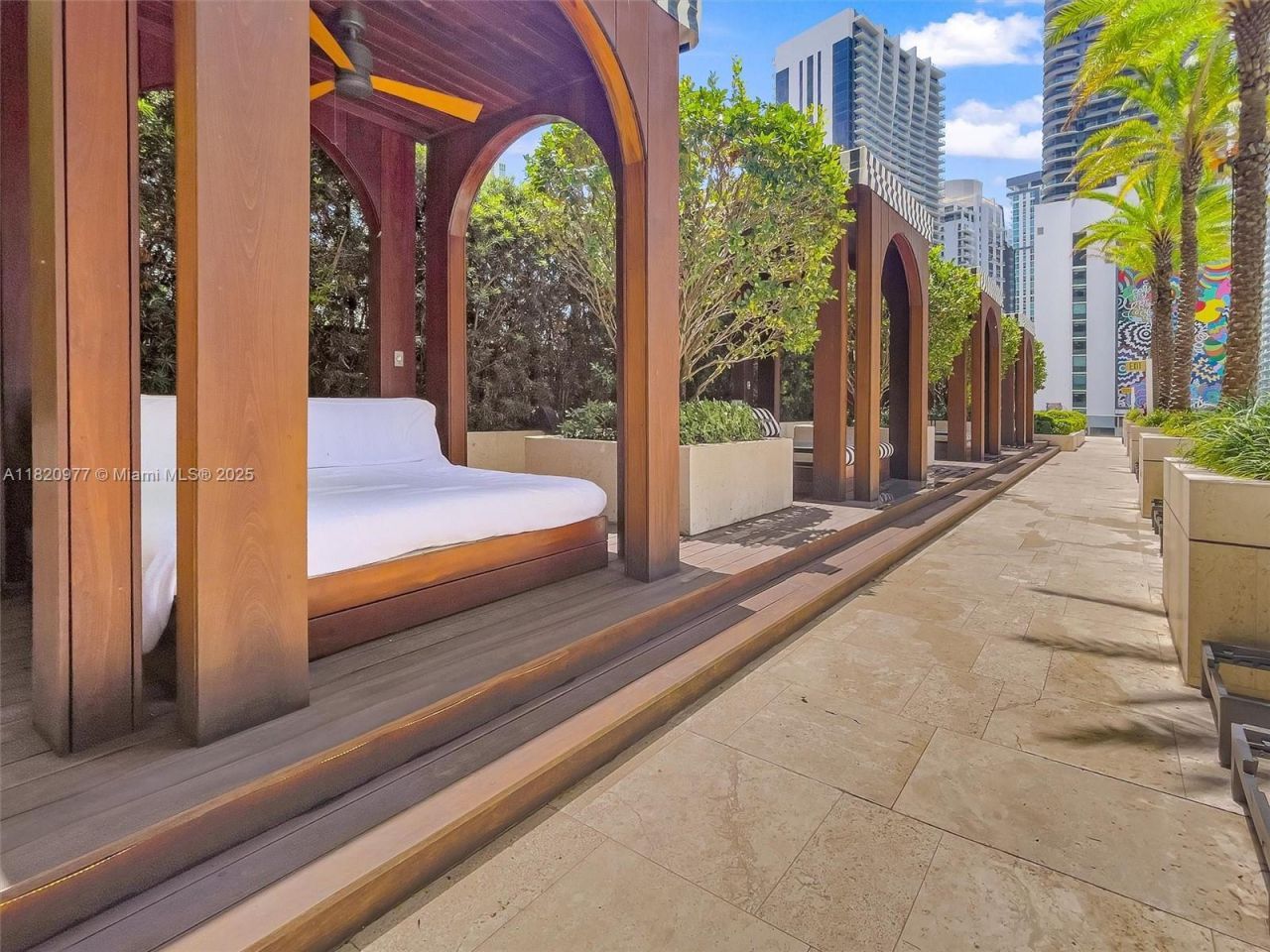 801 S Miami Ave, Unit 4205, Miami, FL 33130 Photo