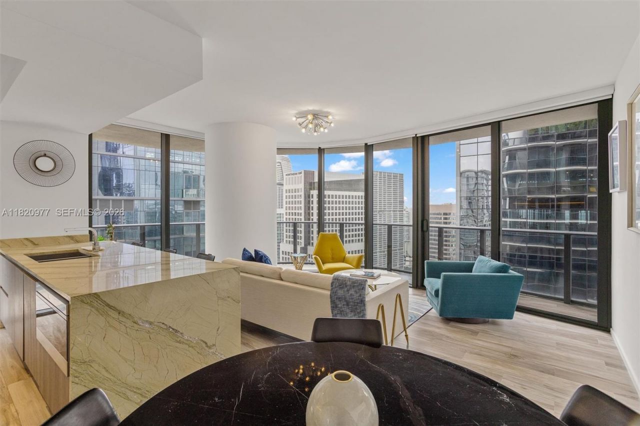 801 S Miami Ave, Unit 4205, Miami, FL 33130 Photo