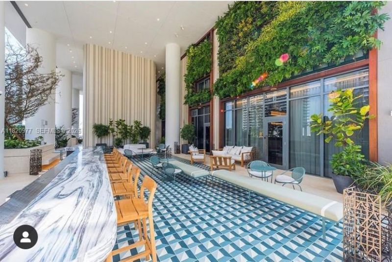 801 S Miami Ave, Unit 4205, Miami, FL 33130 Photo