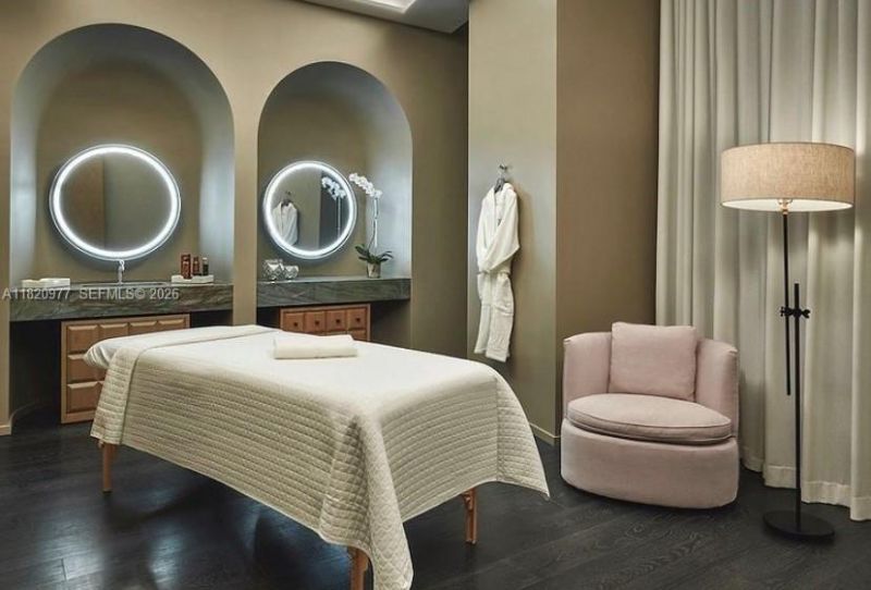 801 S Miami Ave, Unit 4205, Miami, FL 33130 Photo