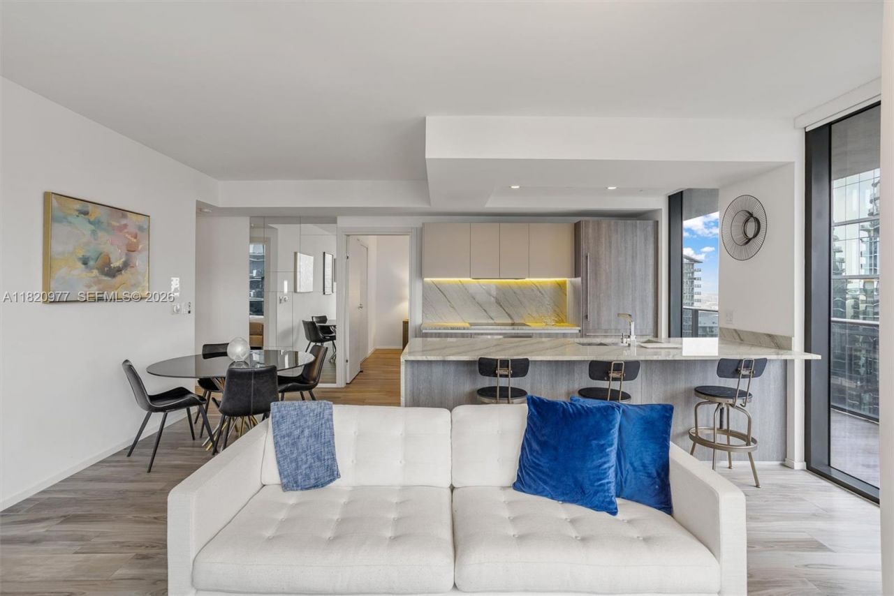 801 S Miami Ave, Unit 4205, Miami, FL 33130 Photo