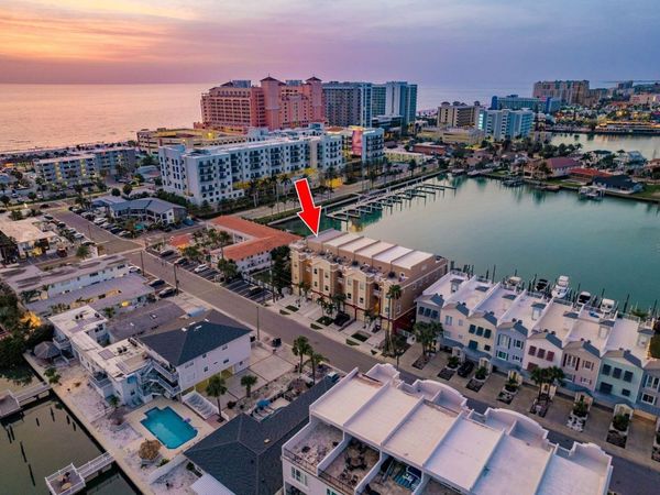 120 BRIGHTWATER DRIVE, Unit 1, CLEARWATER BEACH, FL 33767
