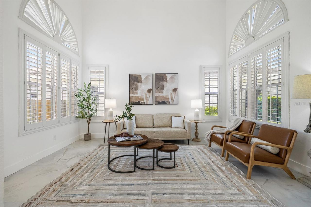 1191 Darlington Oak Drive Ne, Saint Petersburg, FL 33703 Photo