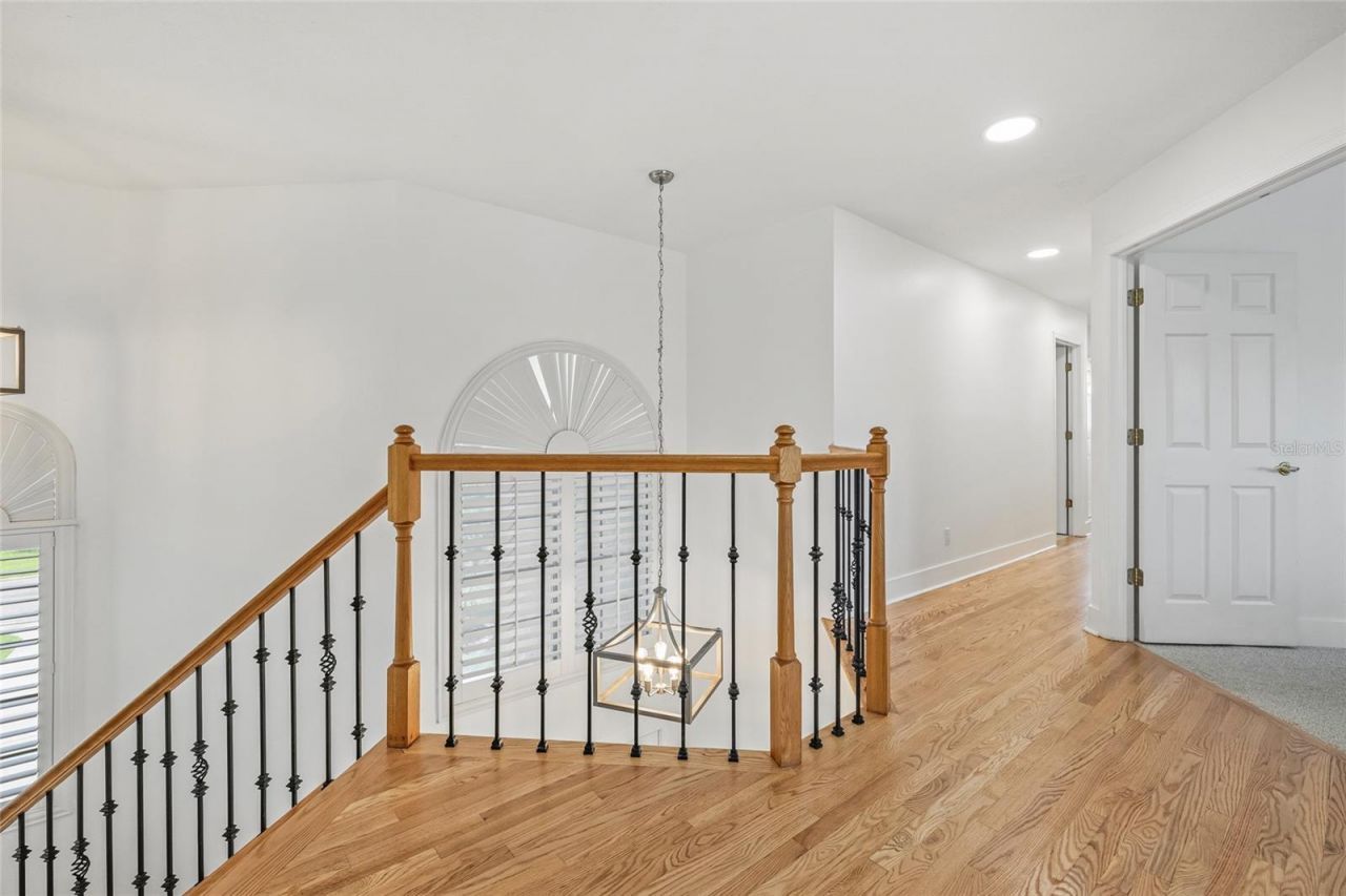 1191 Darlington Oak Drive Ne, Saint Petersburg, FL 33703 Photo