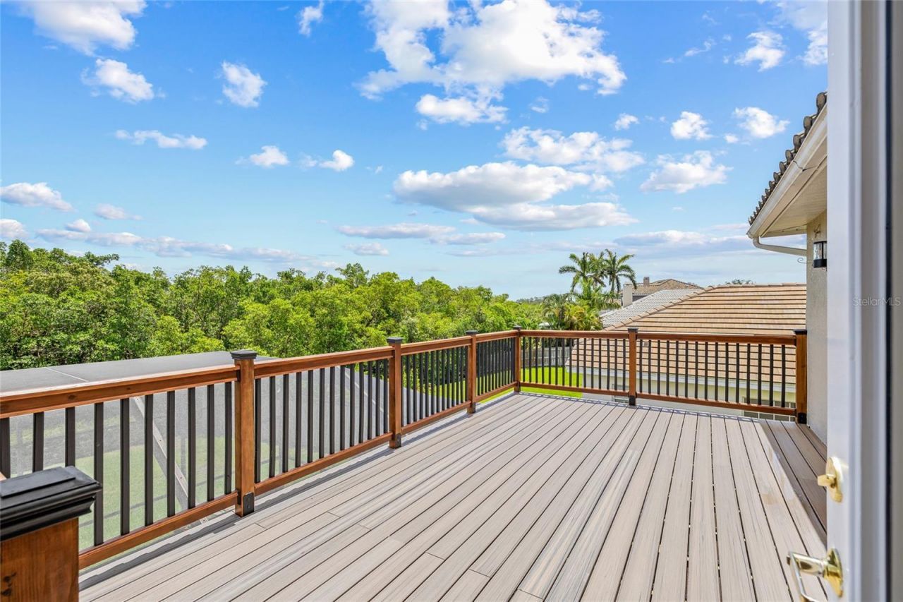 1191 Darlington Oak Drive Ne, Saint Petersburg, FL 33703 Photo