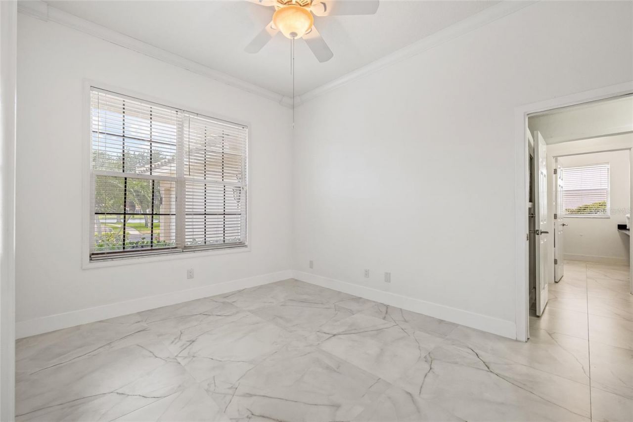 1191 Darlington Oak Drive Ne, Saint Petersburg, FL 33703 Photo