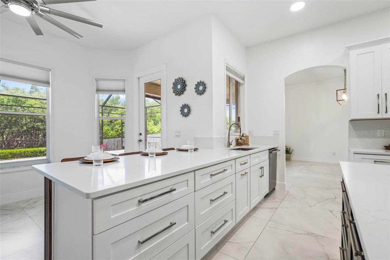 1191 Darlington Oak Drive Ne, Saint Petersburg, FL 33703 Photo