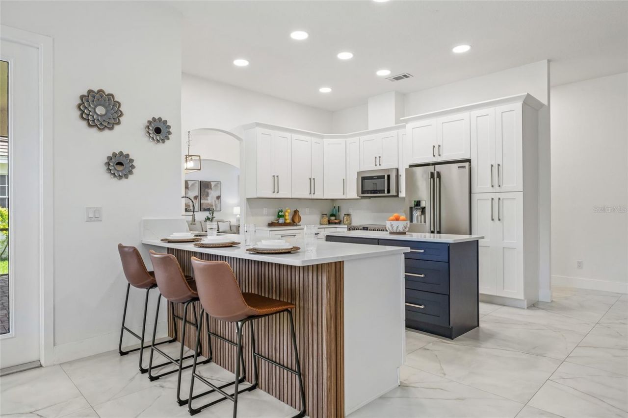 1191 Darlington Oak Drive Ne, Saint Petersburg, FL 33703 Photo