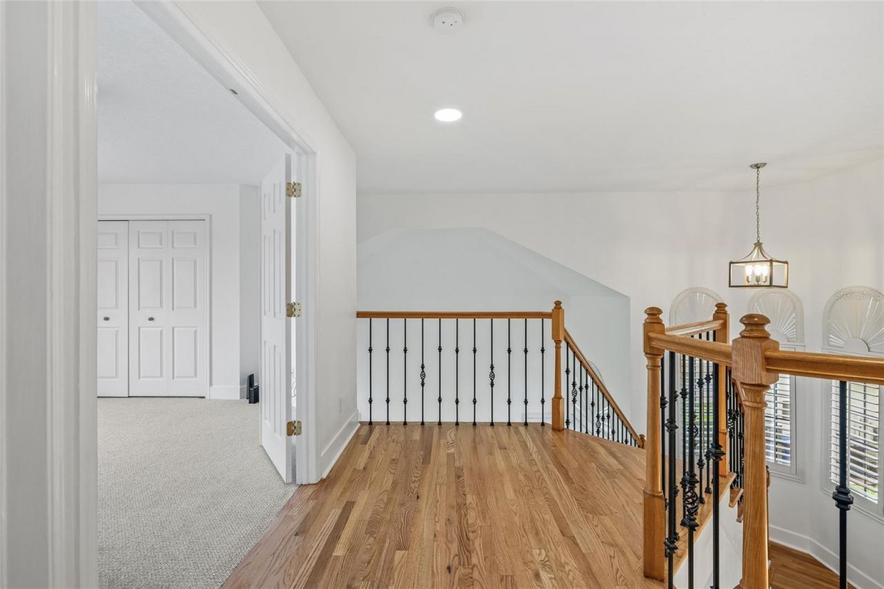 1191 Darlington Oak Drive Ne, Saint Petersburg, FL 33703 Photo