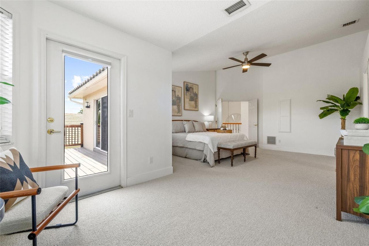 1191 Darlington Oak Drive Ne, Saint Petersburg, FL 33703 Photo