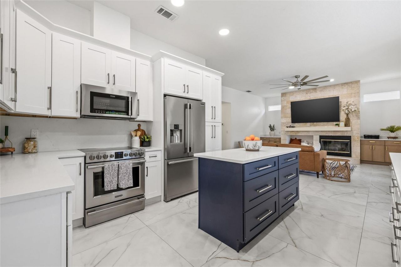 1191 Darlington Oak Drive Ne, Saint Petersburg, FL 33703 Photo