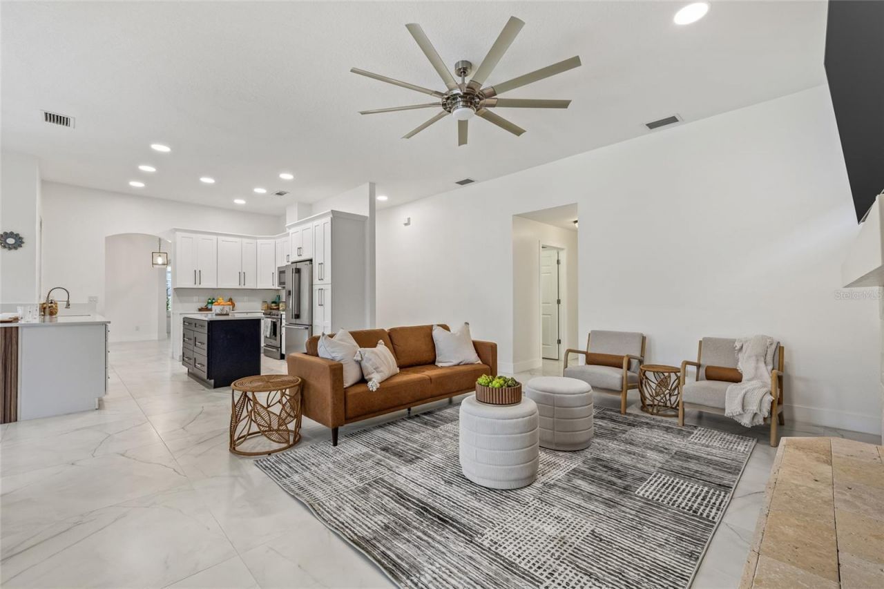 1191 Darlington Oak Drive Ne, Saint Petersburg, FL 33703 Photo