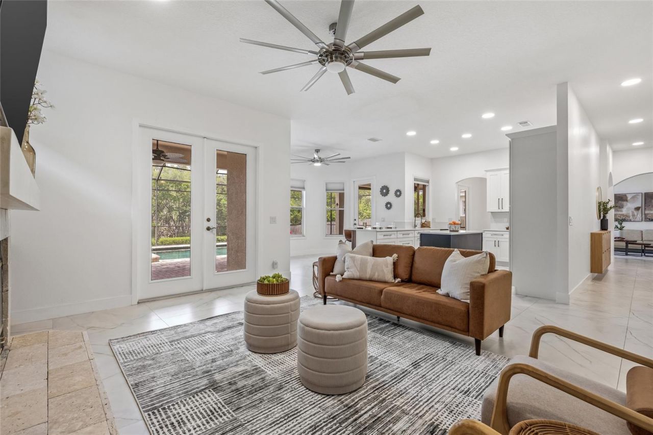 1191 Darlington Oak Drive Ne, Saint Petersburg, FL 33703 Photo