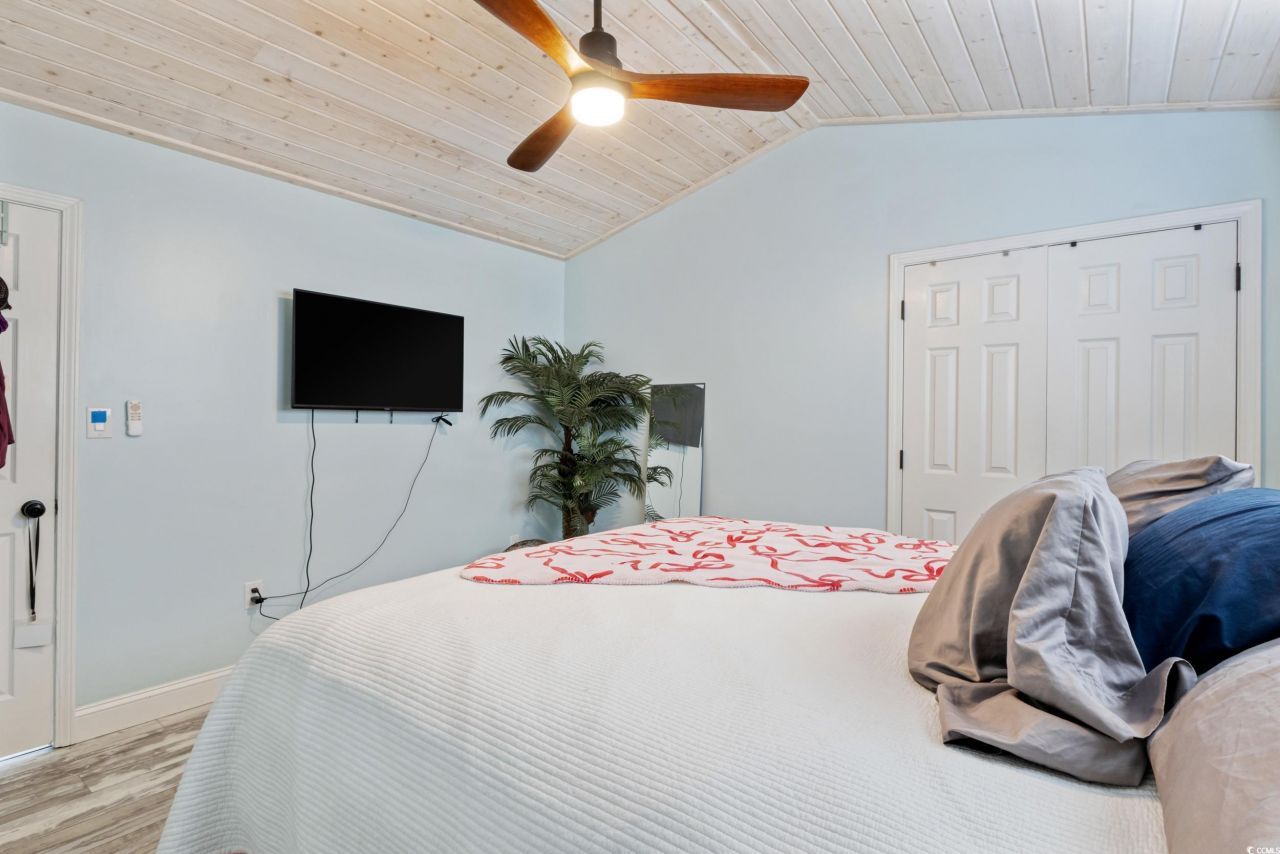 10071 Kings Rd. Photo 18