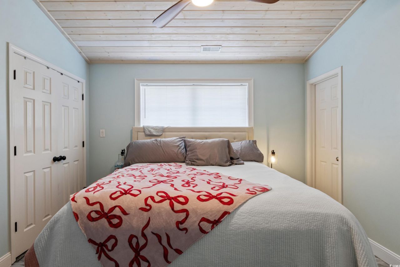 10071 Kings Rd. Photo 19