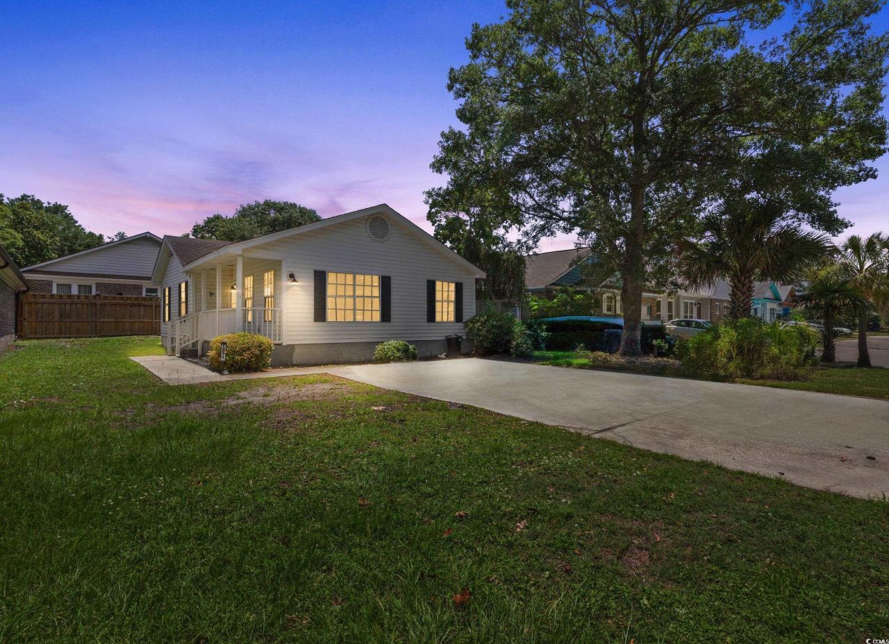 10071 Kings Rd. Photo 32