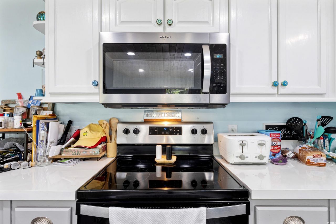 10071 Kings Rd. Photo 9