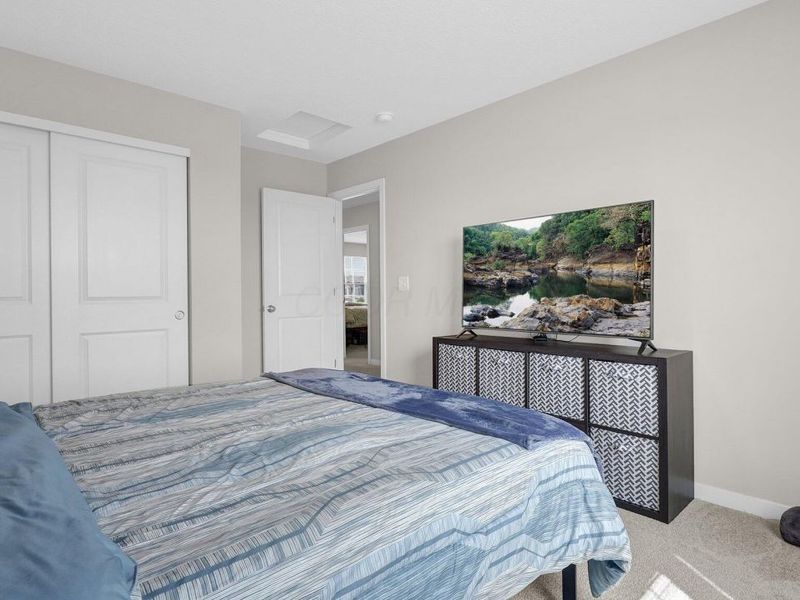 8145 Rhoderick Circle, Reynoldsburg, OH 43068 Photo 21