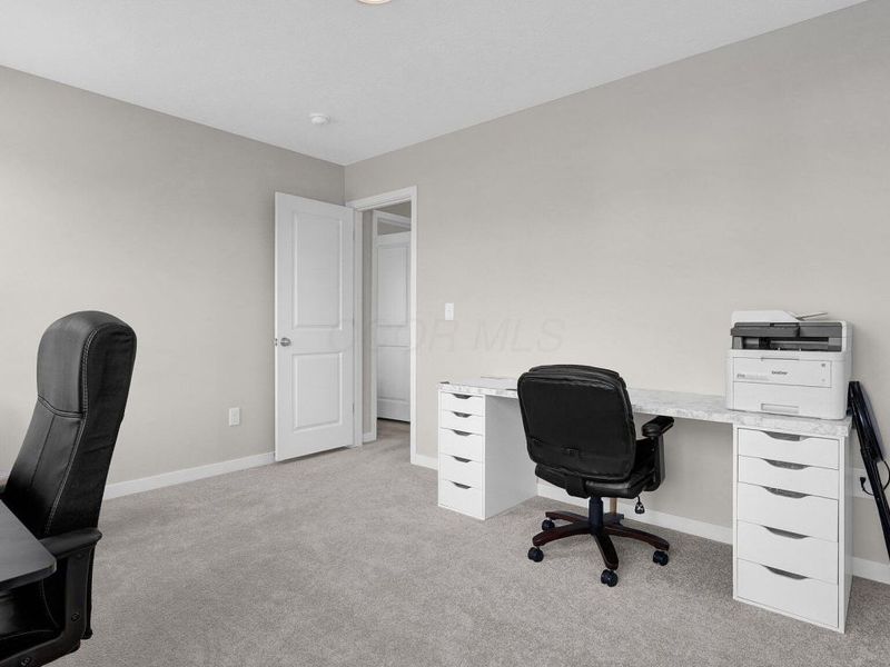 8145 Rhoderick Circle, Reynoldsburg, OH 43068 Photo 32