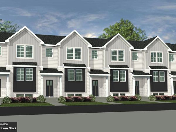 214 N Walnut Street, Bensenville, IL 60106