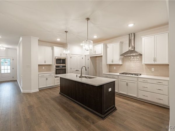 16403 Creekstone Point Avenue, Moseley, VA 23120