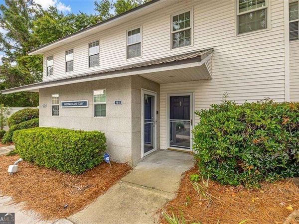 122 S Island Square Drive, St. Simons, GA 31522