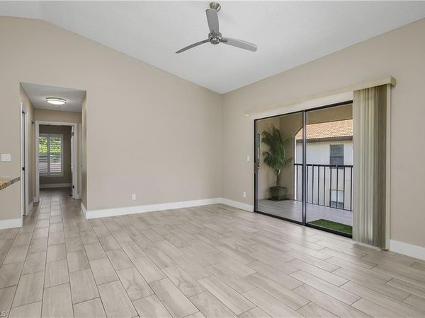 2214 Arbour Walk CIR, Unit 2022, NAPLES, FL 34109