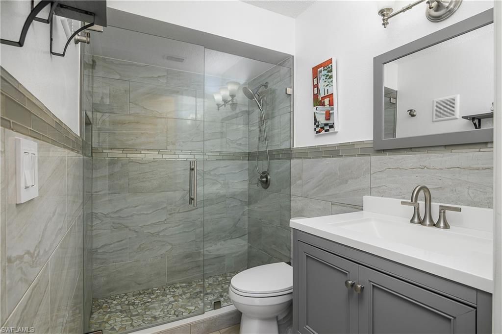 2214 Arbour Walk Cir, Unit 2022, Naples, FL 34109 Photo