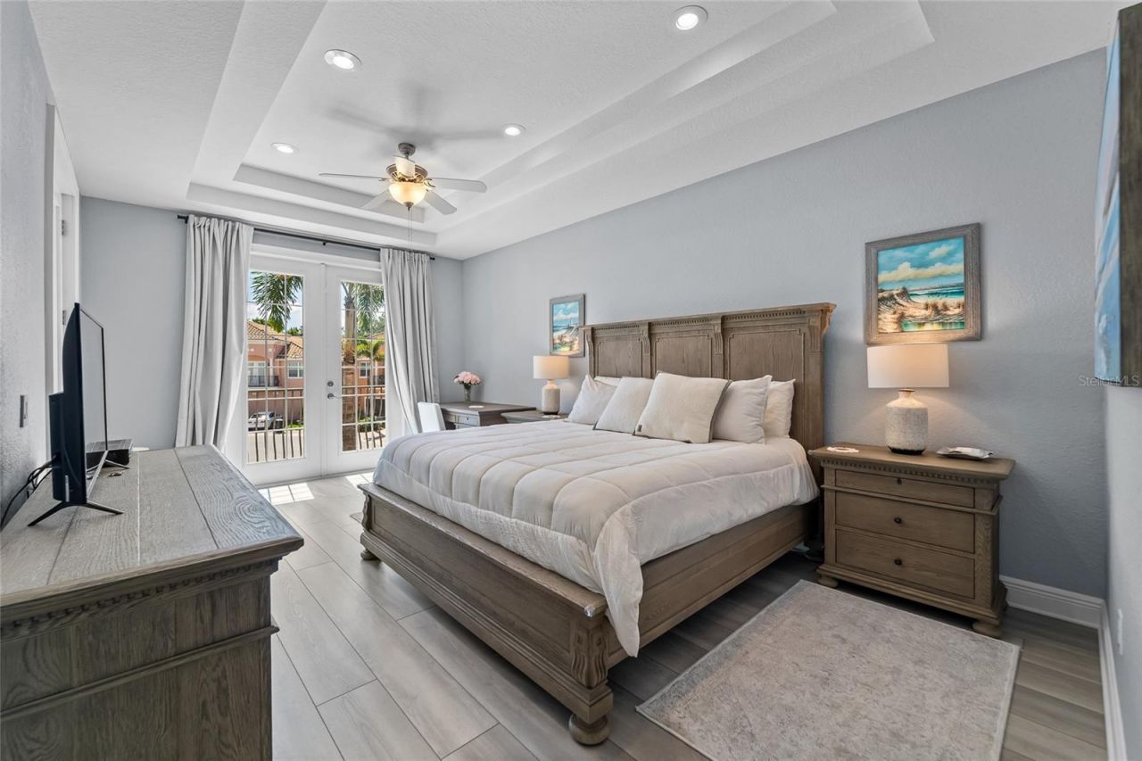 191 Banyan Bay Drive, Saint Petersburg, FL 33705 Photo