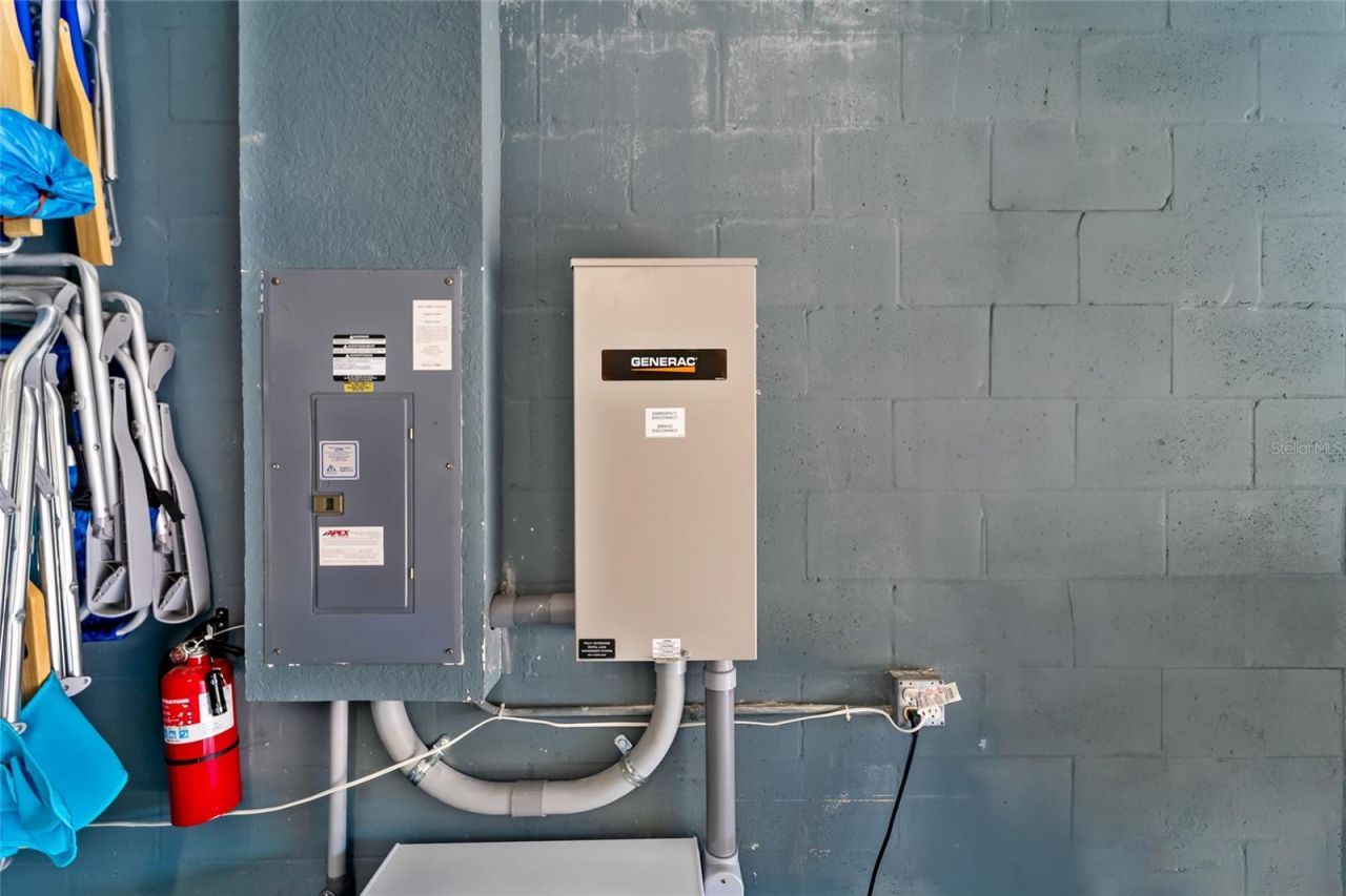 191 Banyan Bay Drive, Saint Petersburg, FL 33705 Photo