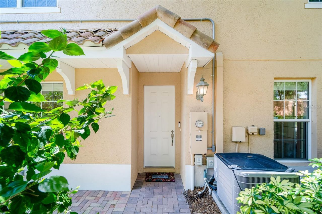 191 Banyan Bay Drive, Saint Petersburg, FL 33705 Photo