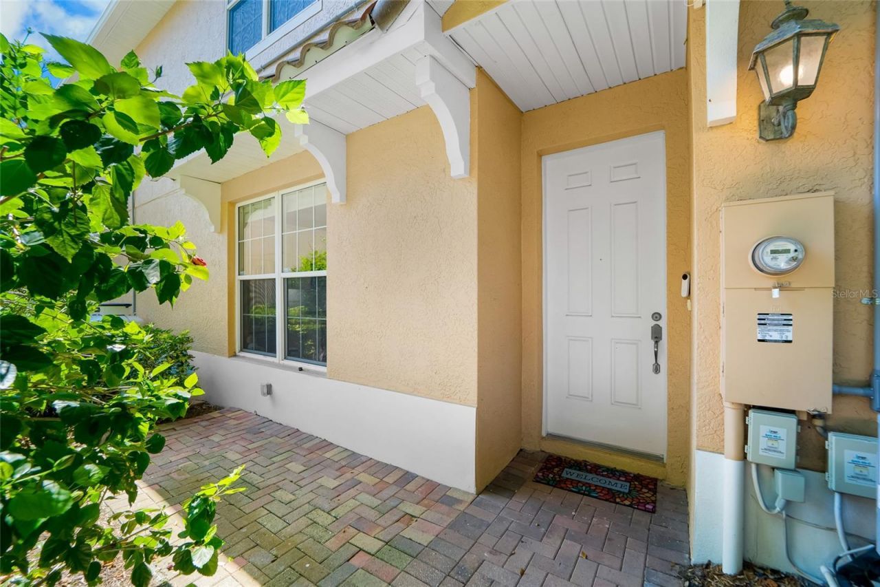 191 Banyan Bay Drive, Saint Petersburg, FL 33705 Photo