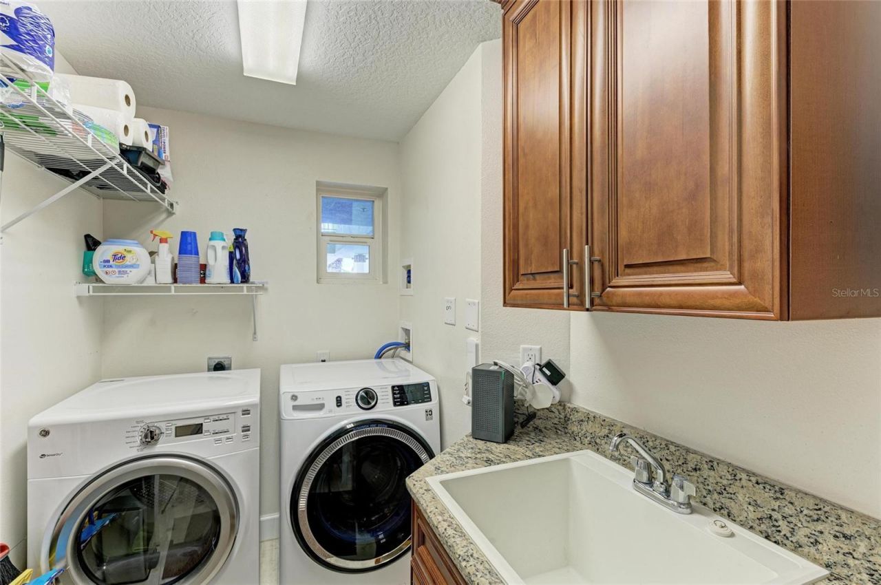 7820 34th Avenue W, Unit 102, Bradenton, FL 34209 Photo