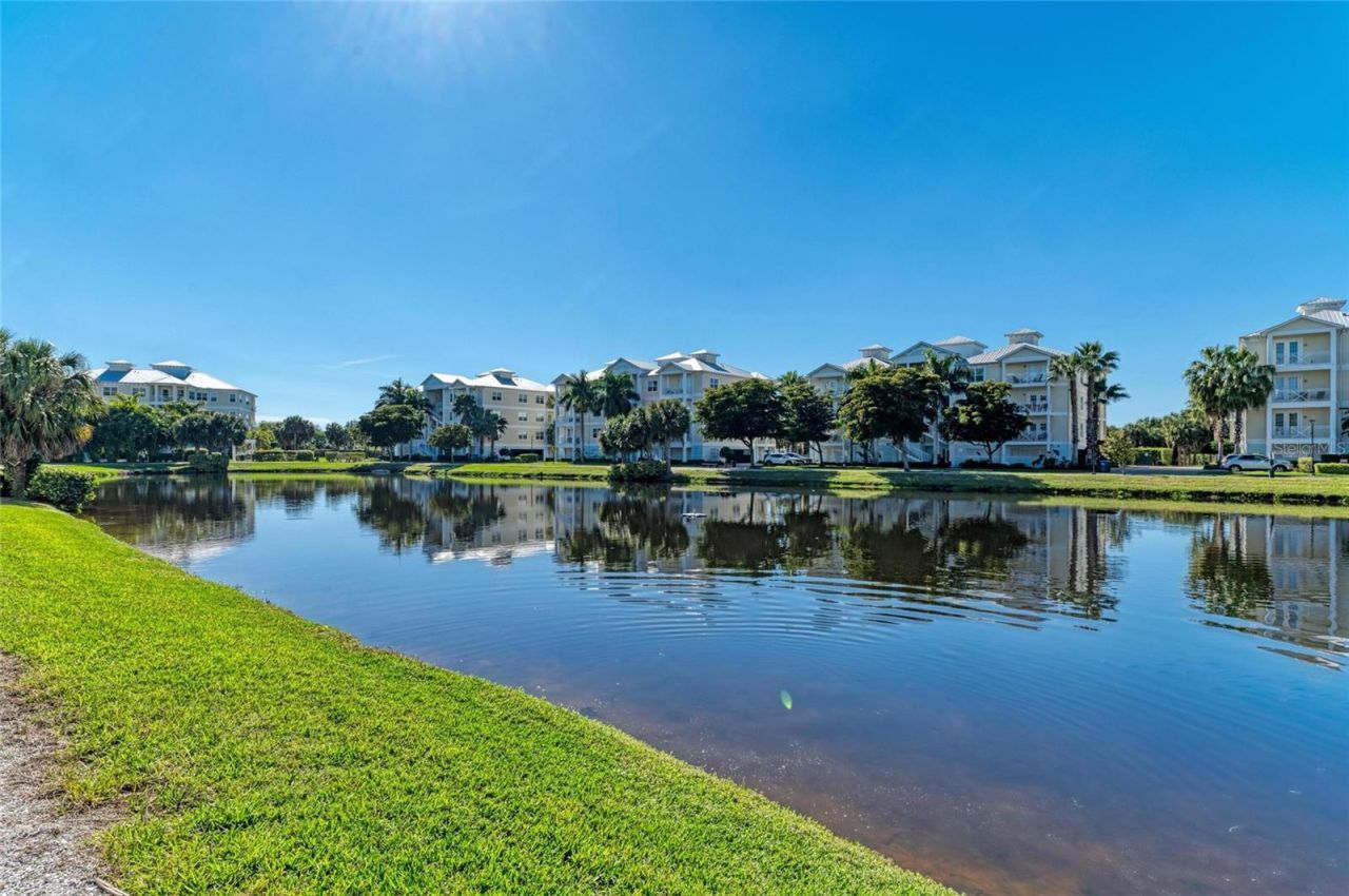 7820 34th Avenue W, Unit 102, Bradenton, FL 34209 Photo