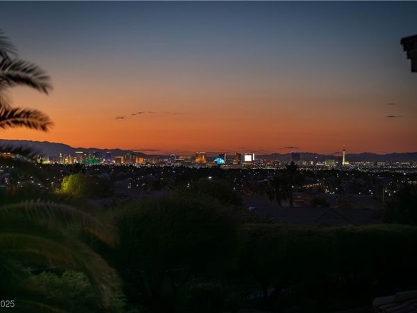 1800 Melfi Court, Henderson, NV 89012