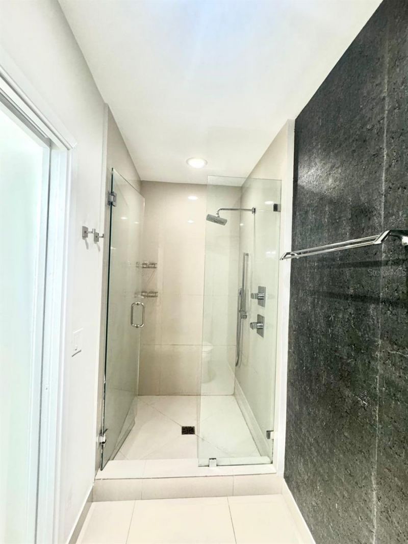 600 NE 27th Street, Unit 604, Miami, FL 33137 Photo