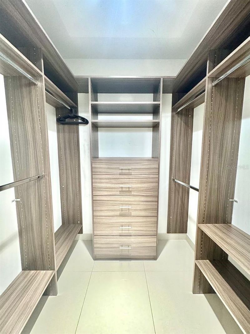 600 NE 27th Street, Unit 604, Miami, FL 33137 Photo