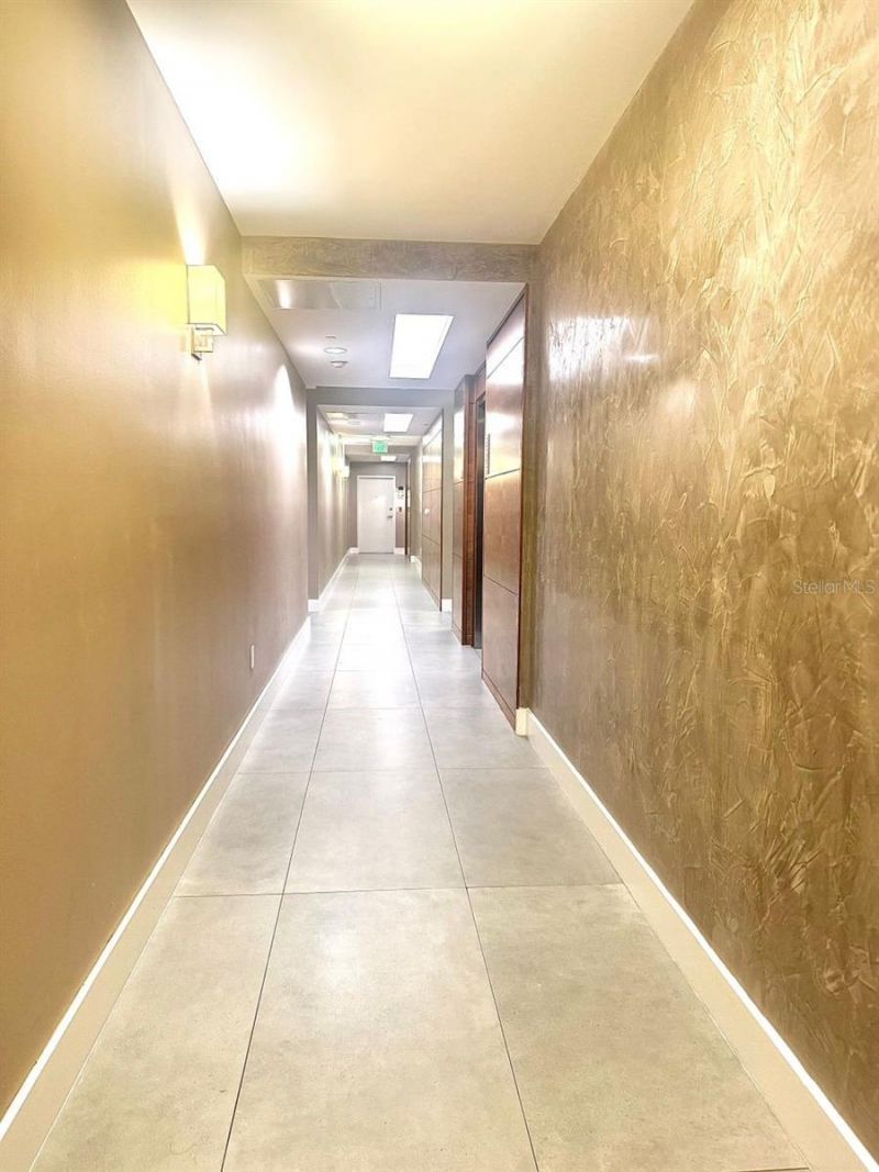 600 NE 27th Street, Unit 604, Miami, FL 33137 Photo