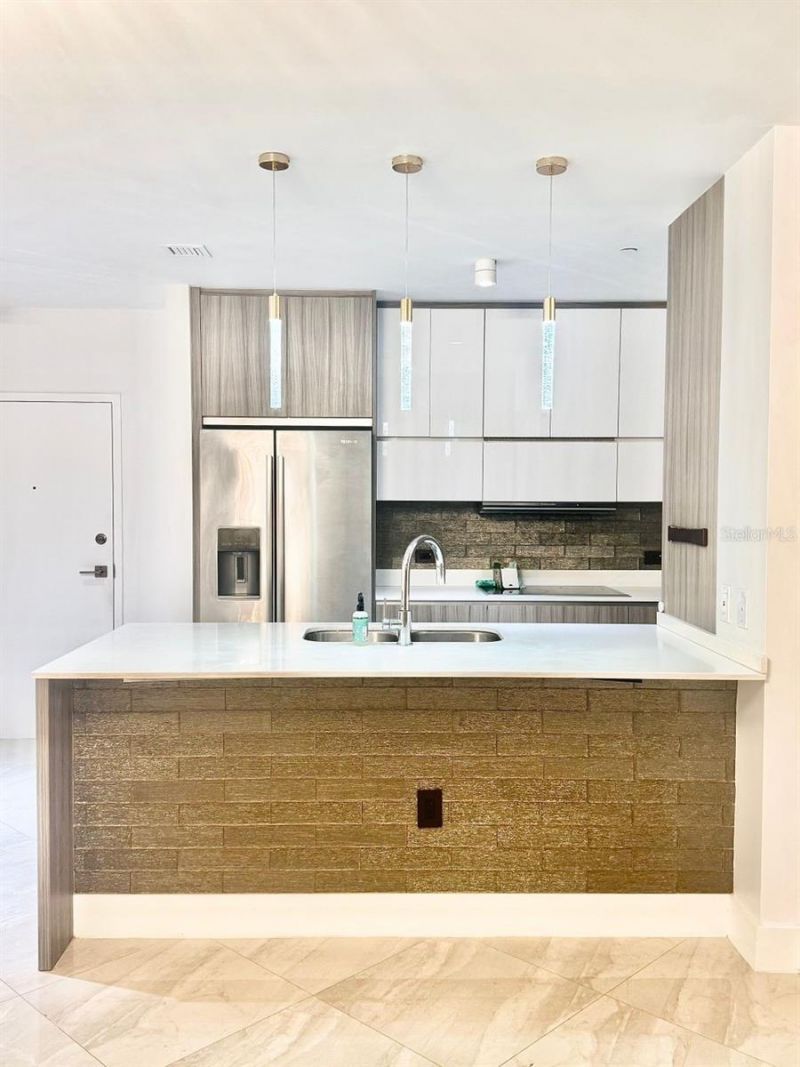 600 NE 27th Street, Unit 604, Miami, FL 33137 Photo