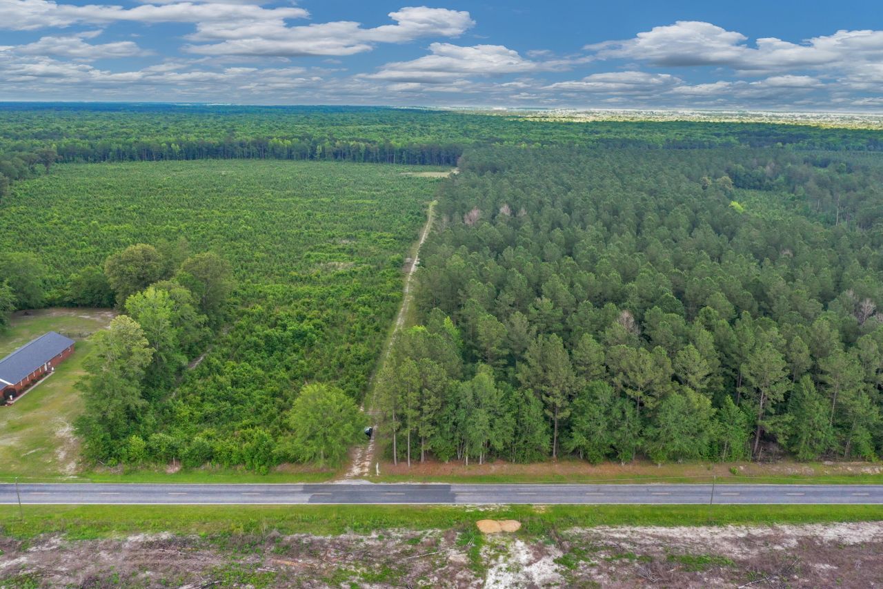 0000 N Brewington Road Photo 5