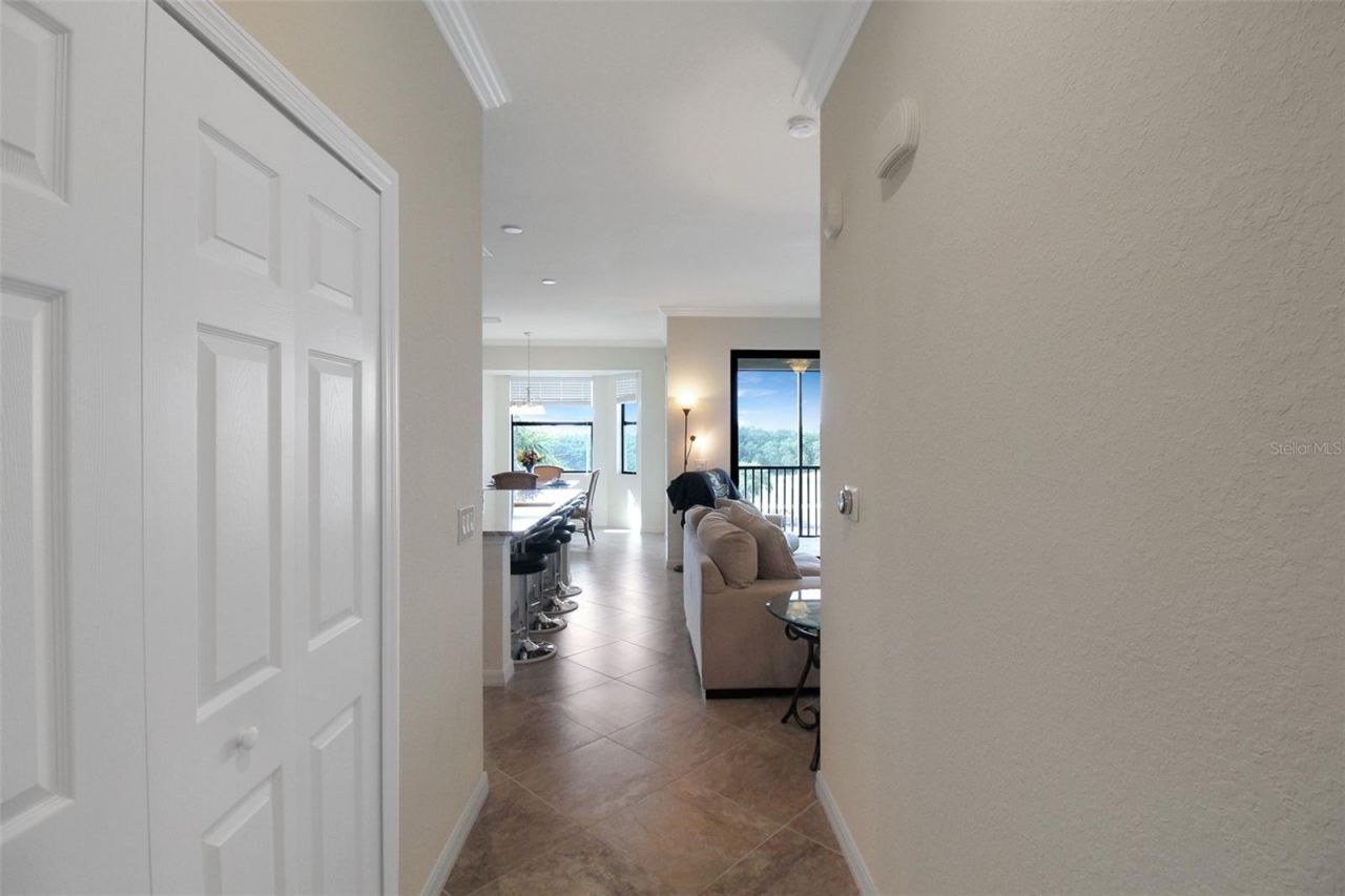 17006 Vardon Terrace, Unit 406, Bradenton, FL 34211 Photo