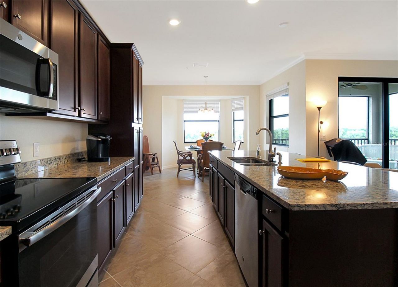 17006 Vardon Terrace, Unit 406, Bradenton, FL 34211 Photo