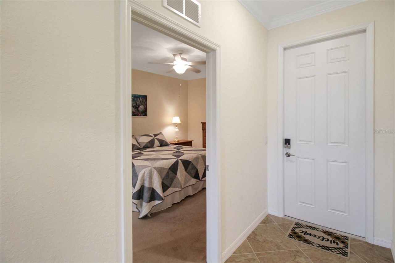 17006 Vardon Terrace, Unit 406, Bradenton, FL 34211 Photo