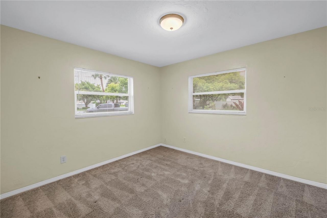 6195 28th Avenue N, Saint Petersburg, FL 33710 Photo